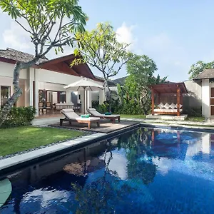 https://villa-ghana-seminyak-by-pramana-villas.ubudhotelsnow.com