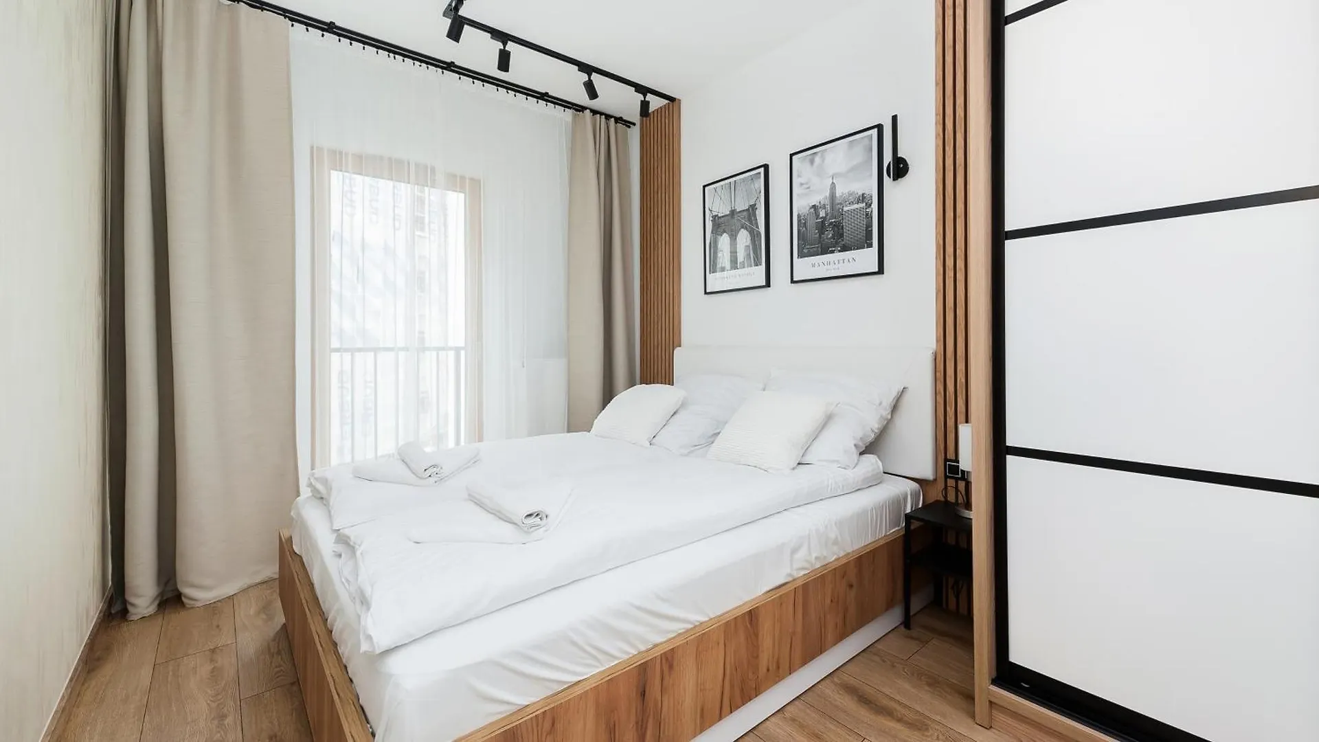 Novum City Center Near The Train Station By Sun & Snow Krakov Apartmán